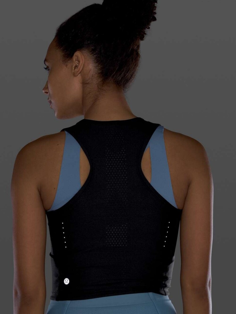 Lululemon Zoned In Tank Top in Black